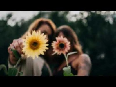 DELİ KIZIN TÜRKÜSÜ GÜLTEN AKIN