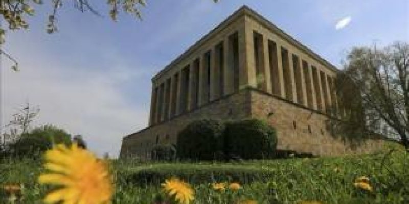 ANKARA’DA NİSAN’IN HATIRA DEFTERİ