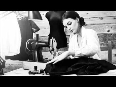 ÇAYIM ÇİÇEK KOKUYOR