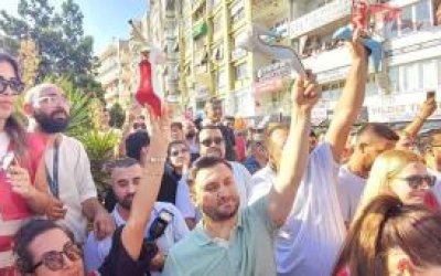 TARİHİN YÜZ KARASI İHANET SAYFASINDASIN