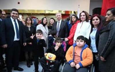 YEREL YÖNETİMLERDE ENGELLİ BİREYLERE YÖNELİK HİZMET MODELİ ÖNERİSİ