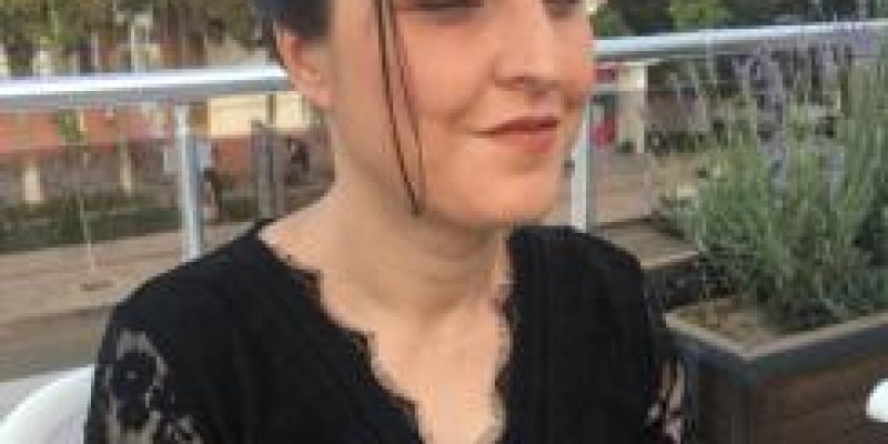 YAZAR, YÖNETİCİ, DERGİ MÜDÜRÜ, HEPSİ BİR ARADA