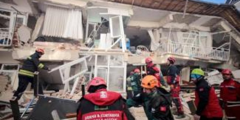 YARALARI SARMANIN BİR BAŞKA YOLU EBRU ATİLLA