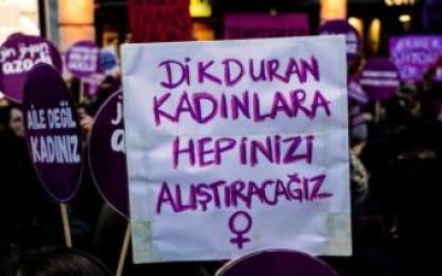 TUTSAK EDİLMEK İSTENEN ÖZGÜRLÜKLERİN GÖLGESİNDE BİR 8 MART