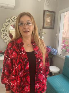 Yazarımızın vesikalık fotoğrafı